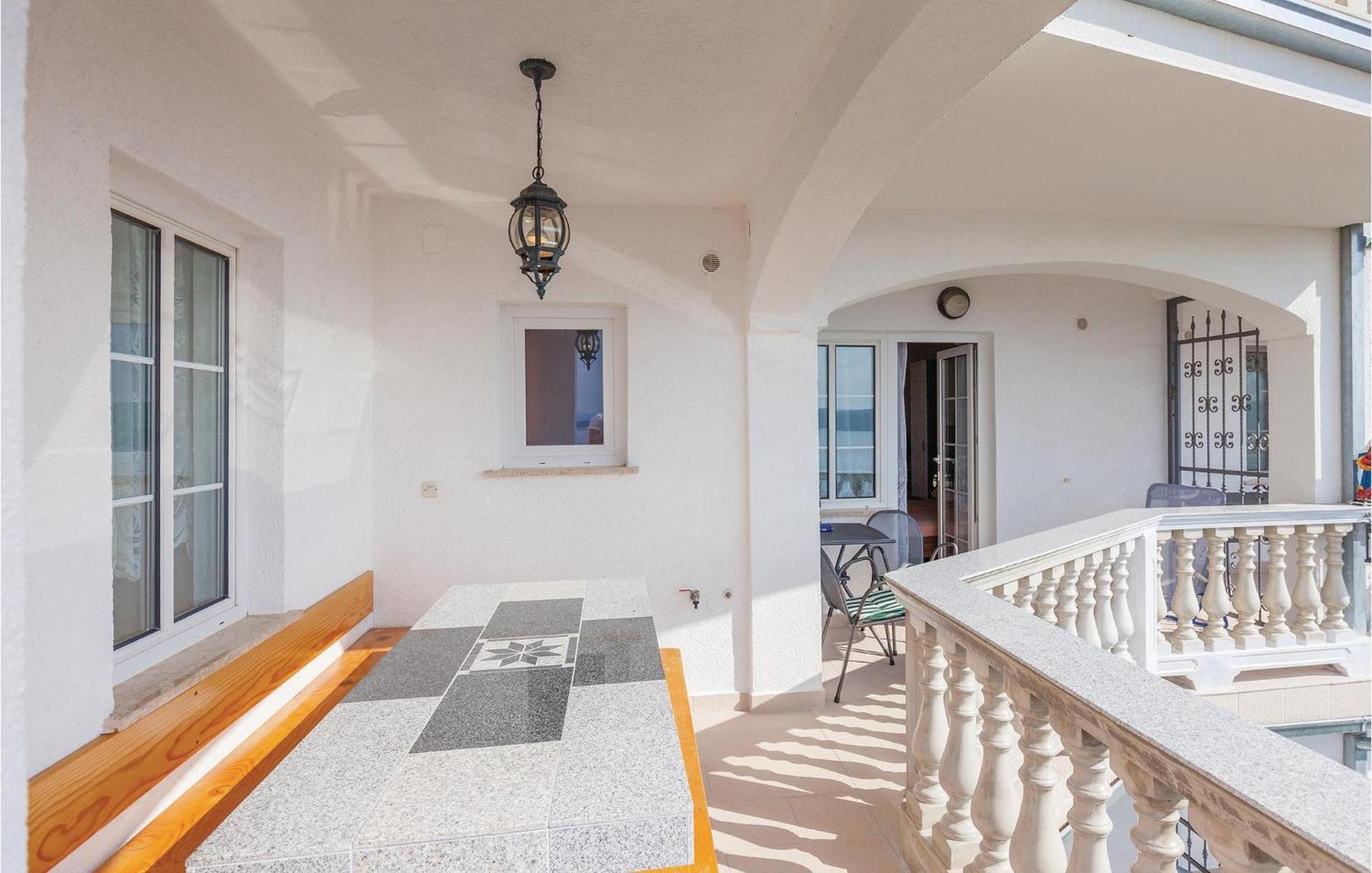 Stunning Apartment In Crikvenica With Wifi Exterior foto
